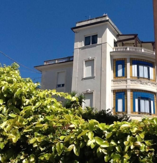 Hotel Villa Centa Вараце Екстериор снимка